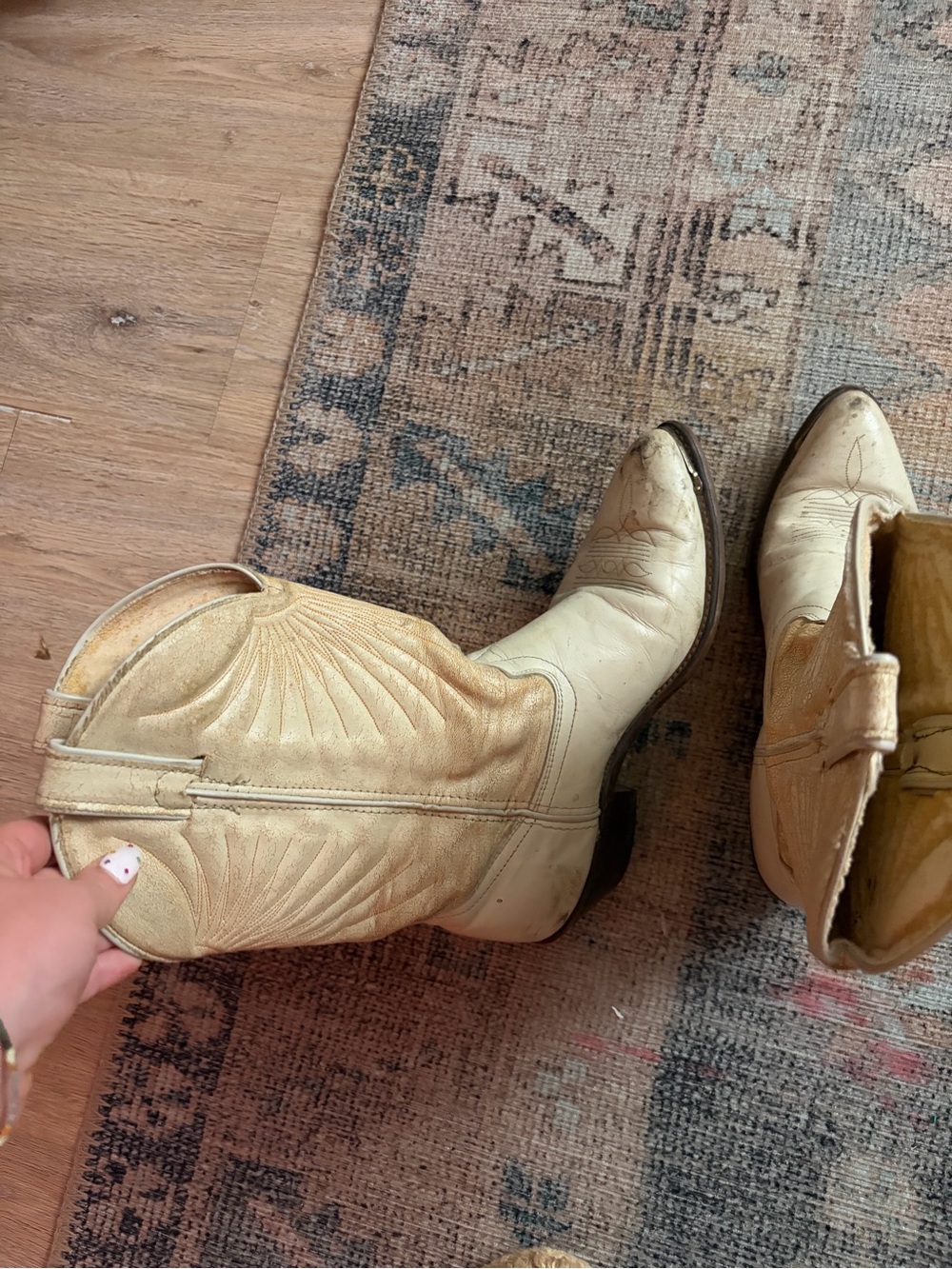 Vintage white leather cowboy boots
